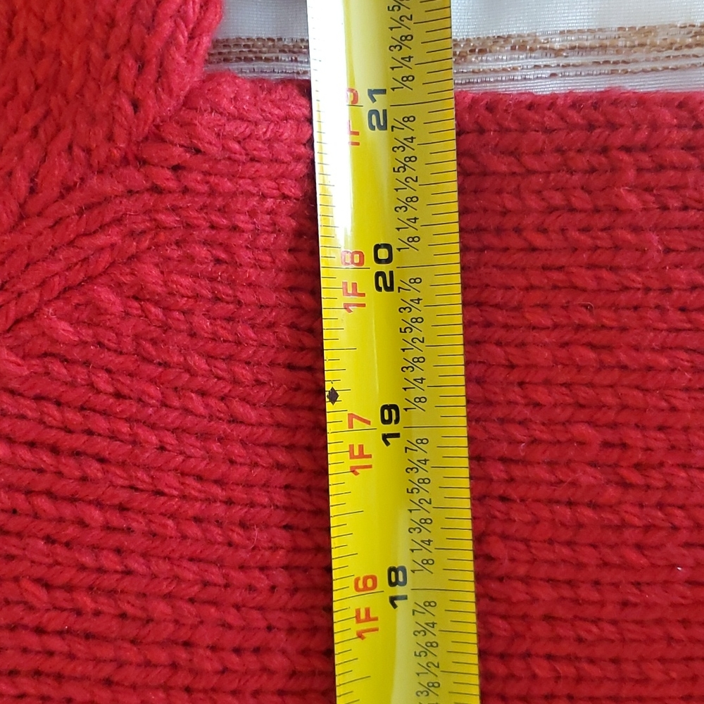 Men's Sweater - Picture 5 of 7